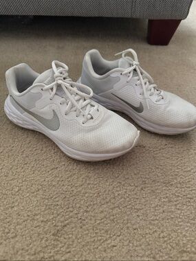 Nike White and Light Gray Athletic Sneakers